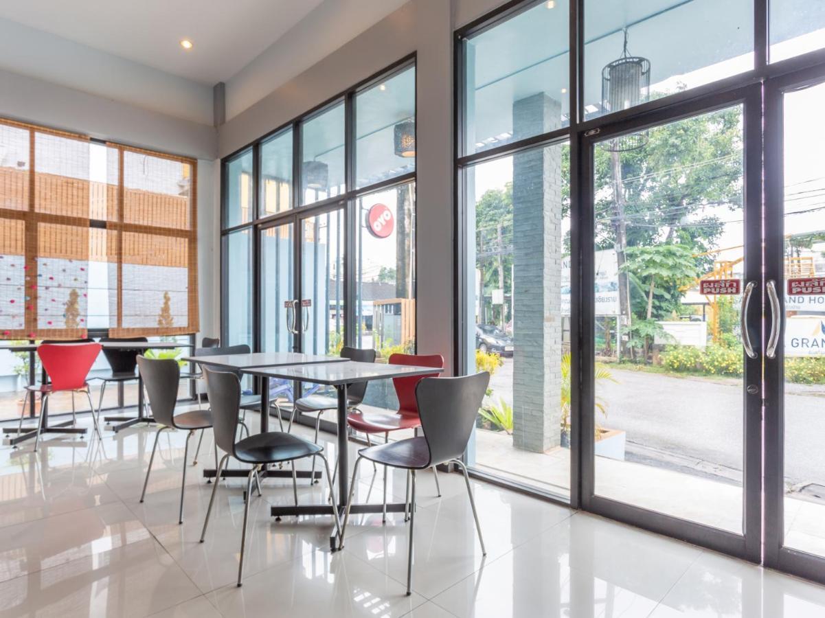 Oyo 1127 Baan Siam Hotel Chiang Rai Exteriör bild