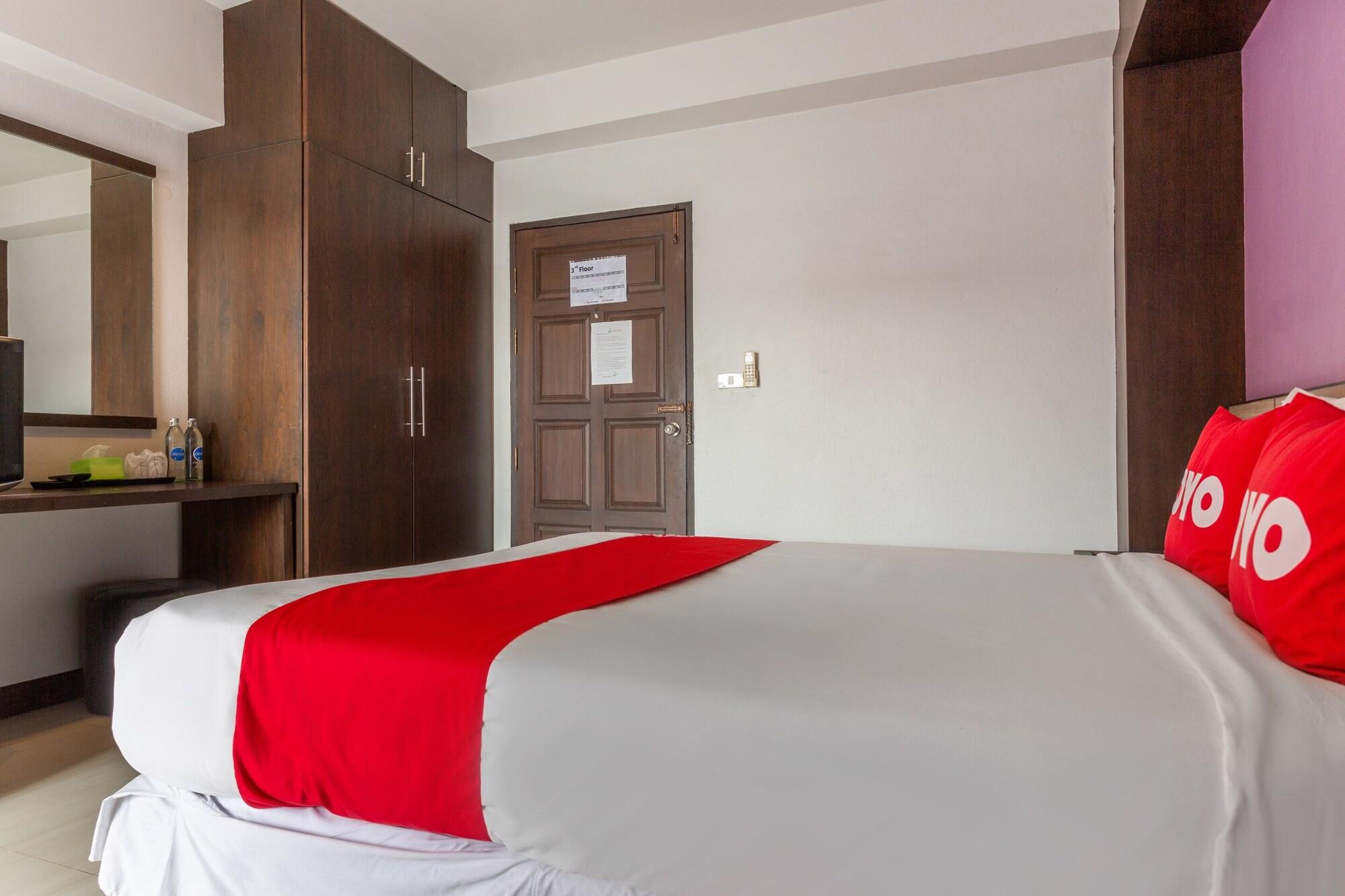 Oyo 1127 Baan Siam Hotel Chiang Rai Exteriör bild