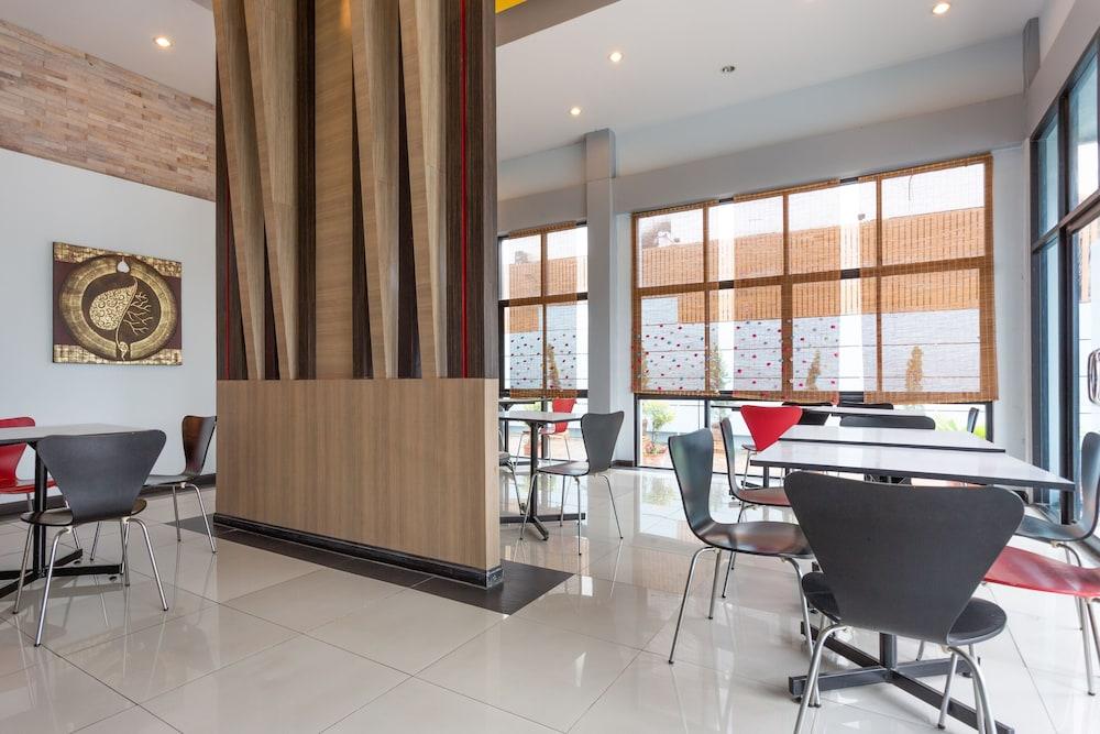 Oyo 1127 Baan Siam Hotel Chiang Rai Exteriör bild