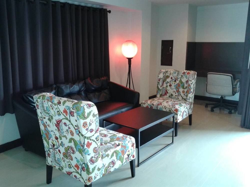 Oyo 1127 Baan Siam Hotel Chiang Rai Exteriör bild